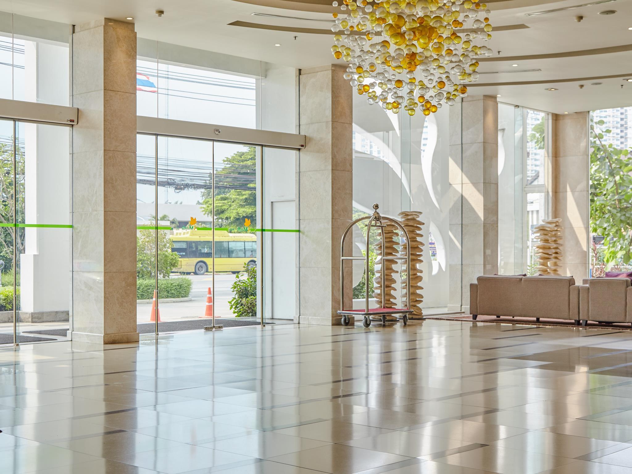 Maple Hotel Bangkok Esterno foto