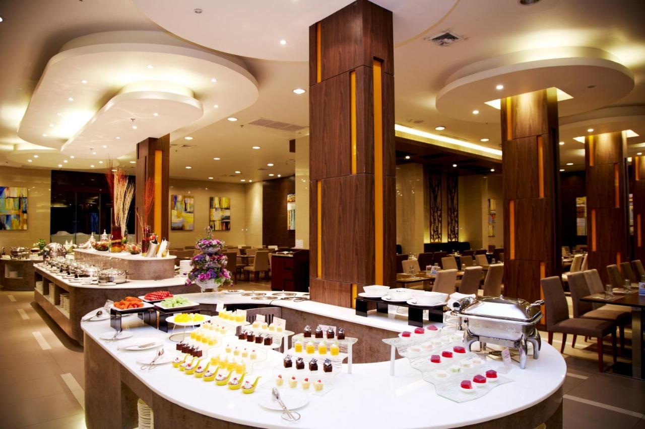 Maple Hotel Bangkok Esterno foto