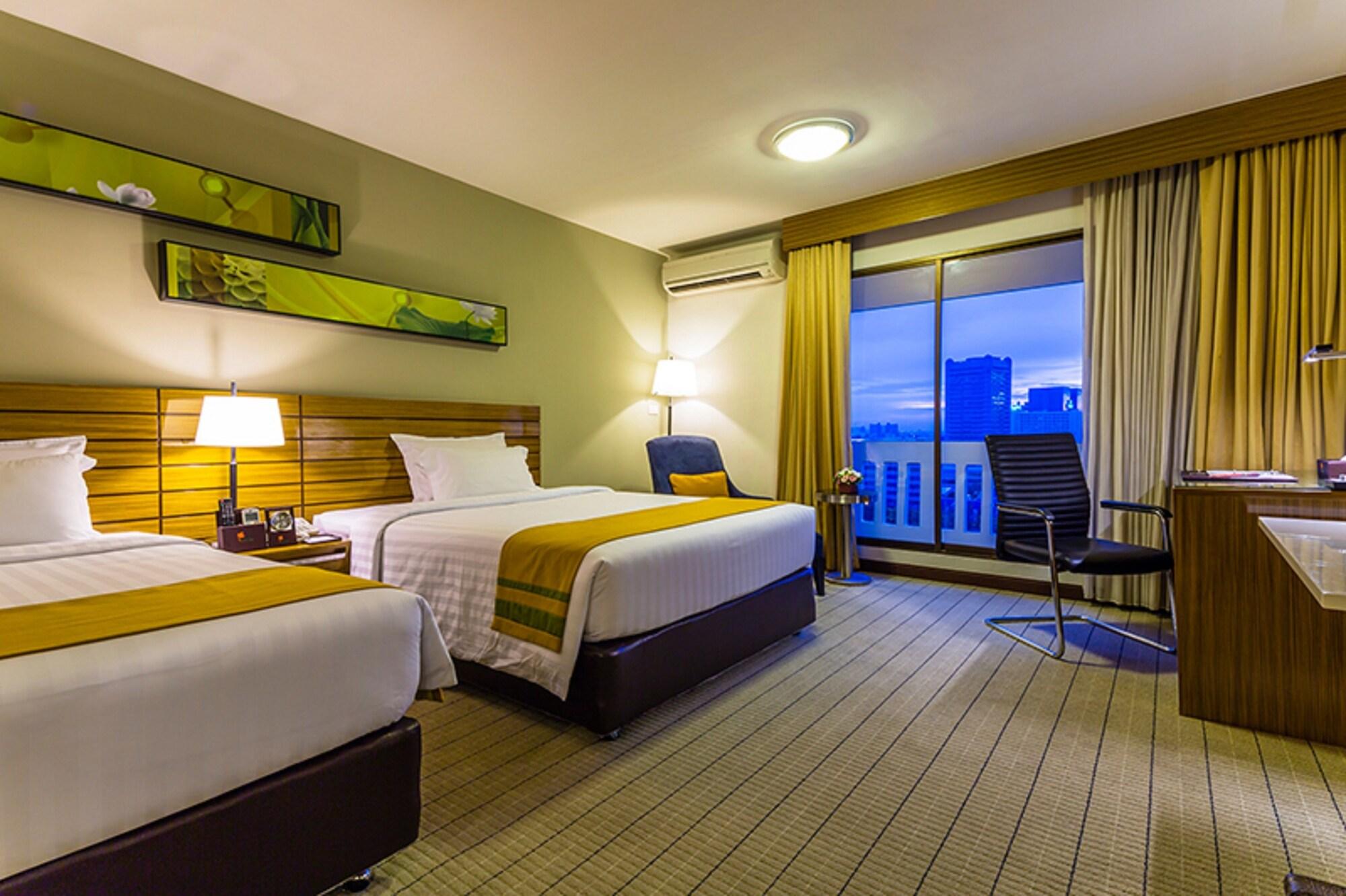 Maple Hotel Bangkok Esterno foto