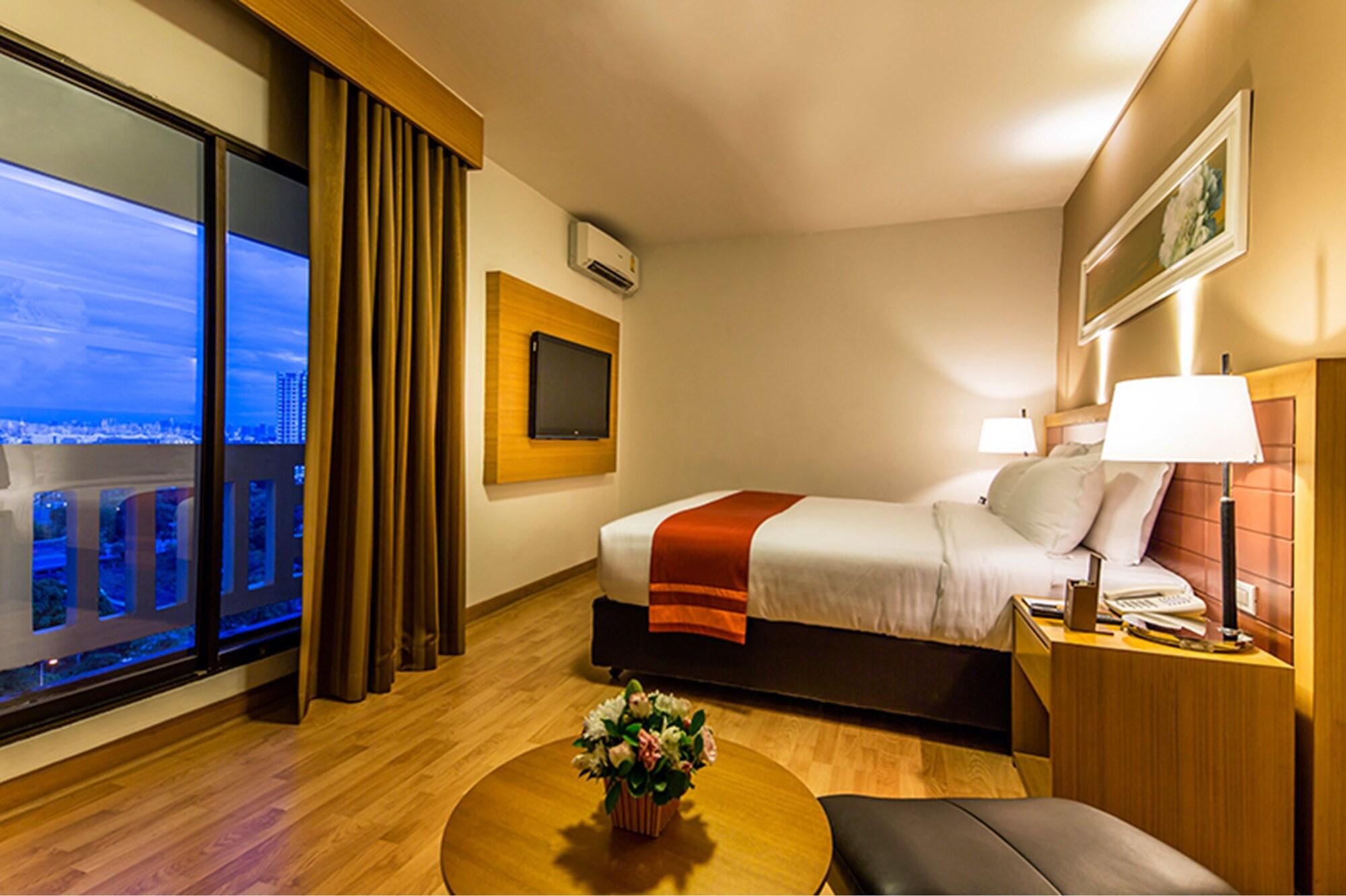 Maple Hotel Bangkok Esterno foto